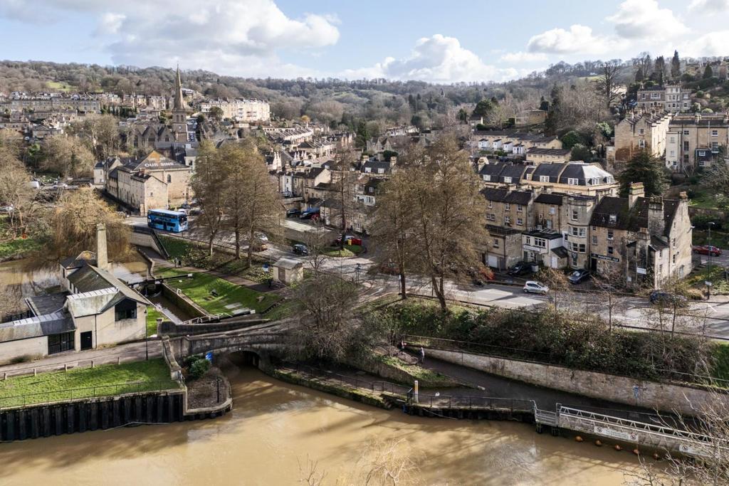 11a Claverton Buildings, Bath, BA2 4l D - Aerial-9.