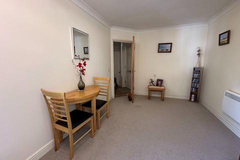 2 bedroom flat for sale, Abbey Road, Torquay