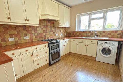 3 bedroom apartment for sale, Oaklands Court, Hempstead Road