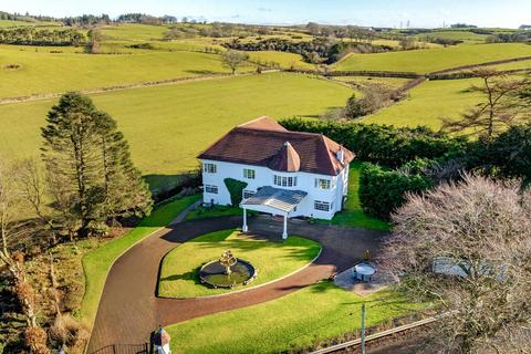 4 bedroom detached house for sale, Kittochside Road, Carmunnock, Glasgow