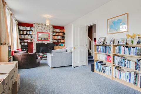 2 bedroom maisonette for sale, South Road, Haywards Heath, RH16