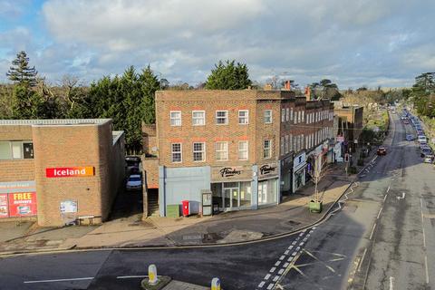 South Road, Haywards Heath, RH16