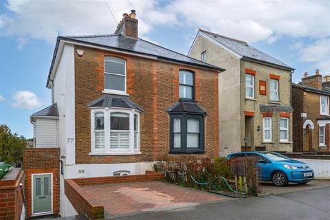 3 bedroom semi-detached house for sale, Grovehill Road, Redhill