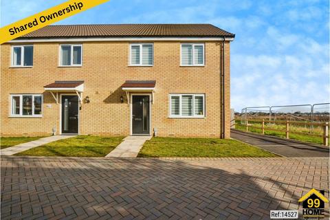 3 bedroom semi-detached house for sale, Maxwell Road, Skegness, Lincolnshire, PE25