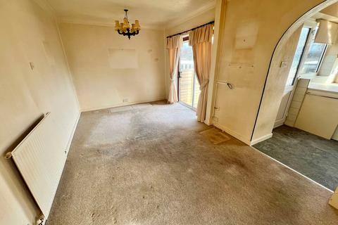 3 bedroom semi-detached house for sale, Summerville Avenue, Staining FY3