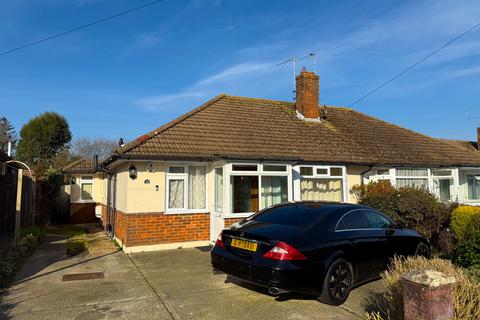 2 bedroom bungalow for sale, Gorringe Valley Road, Eastbourne, East Sussex, BN20