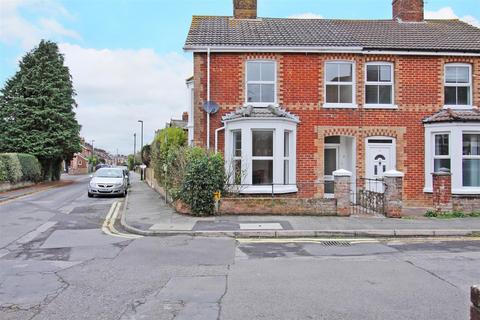 4 bedroom house to rent, Ethelbert Road, Wimborne