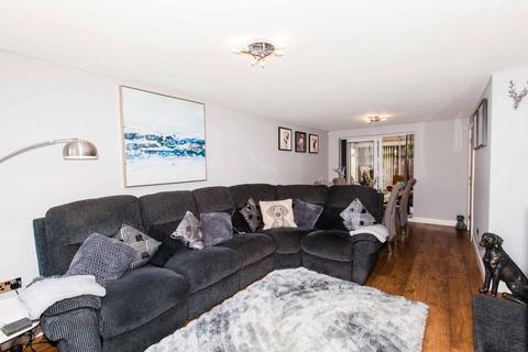 3 Windmill Close, Bolsover, Chesterfield, S44 6ND