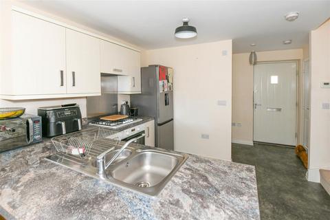 28 Heeks Crescent, Hilperton, Trowbridge, BA14 7UW
