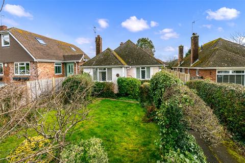 2 bedroom bungalow for sale, Half Moon Lane, Worthing, West Sussex, BN13