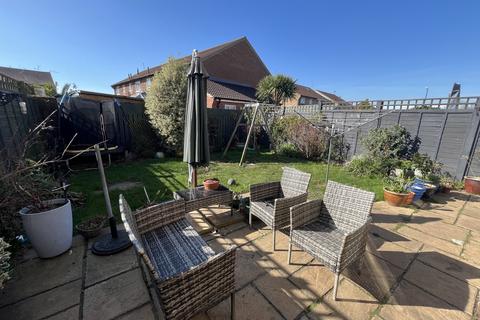 3 bedroom semi-detached house for sale, William Booth Way, Felixstowe IP11