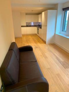 2 bedroom flat to rent, Love Lane, London