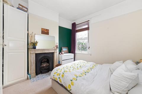 3 bedroom maisonette for sale, Clive Road, Dulwich, London, SE21