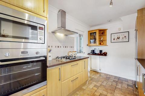 27 Rokeby Crescent, Strathaven, ML10 6EG