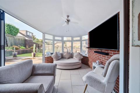 4 bedroom detached house for sale, Ffordd Dryden, Killay, Swansea