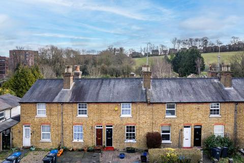 2 bedroom terraced house for sale, Chipstead Valley Road, Coulsdon, CR5