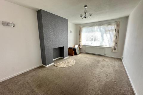 2 bedroom detached bungalow to rent, Avondale Drive, Tyldesley, Manchester, M29 7ES