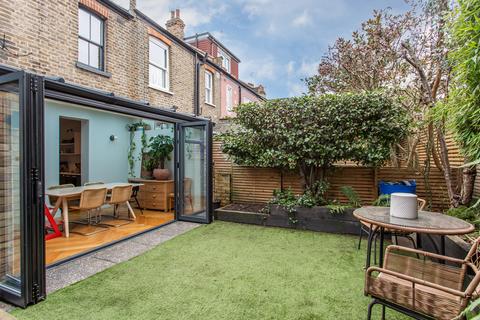 4 bedroom terraced house for sale, Ridgdale Street, Bow, E3