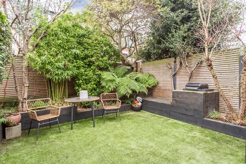 4 bedroom terraced house for sale, Ridgdale Street, Bow, E3