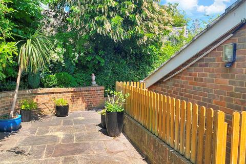 3 bedroom detached house for sale, Rectory Lane, Pulborough, West Sussex