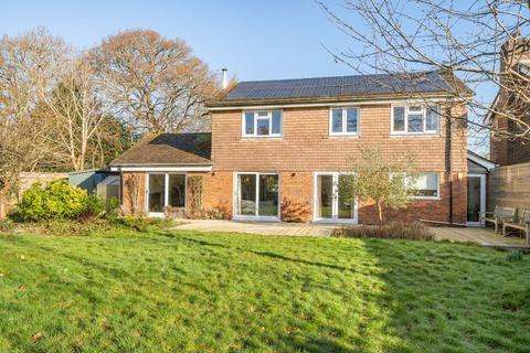 4 bedroom detached house for sale, Ferndale Road, Chichester, PO19