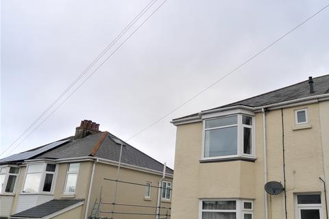 2 bedroom flat to rent, Pinewood Road, Newton Abbot TQ12