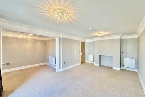 5 bedroom terraced house for sale, Trelorrin Gardens, Plymouth PL3