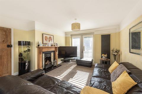 3 bedroom terraced house for sale, High Street, Kimpton, Hitchin