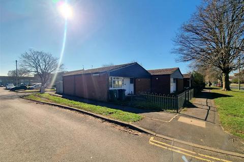 2 bedroom terraced bungalow for sale, Ogilvie Square, Calne