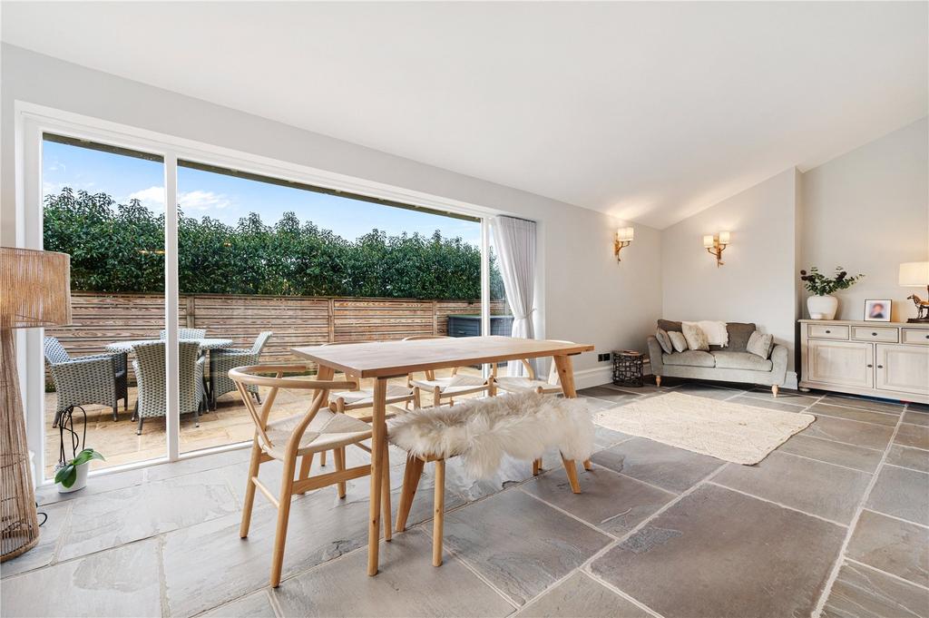 Dining/Family Area