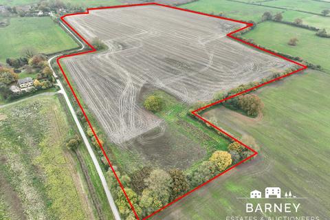 Land for sale, Chaddington Lane, Royal Wootton Bassett SN4