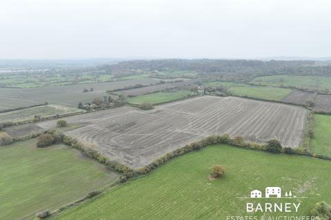 Land for sale, Chaddington Lane, Royal Wootton Bassett SN4