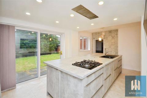4 bedroom detached house for sale, Holmdene Drive, Mirfield, West Yorkshire, WF14