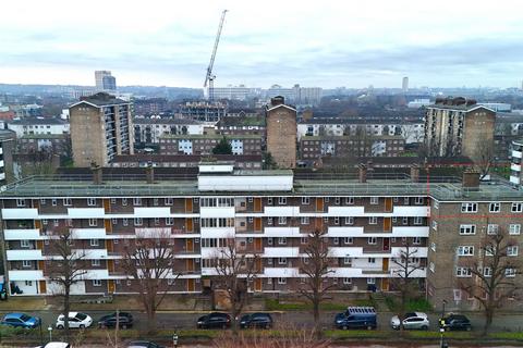 4 bedroom apartment for sale, Crawford Estate, London SE5