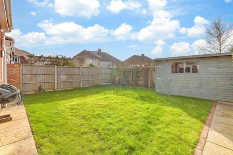 5 bedroom semi-detached house for sale, Graydon Avenue, Chichester, West Sussex