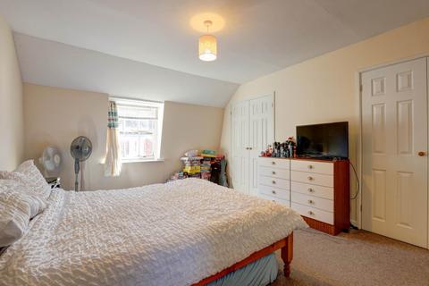 2 bedroom flat for sale, Salisbury Street, Blandford Forum