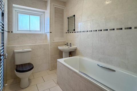 2 bedroom flat for sale, Salisbury Street, Blandford Forum