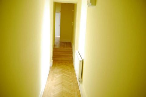 2 bedroom flat to rent, Town Centre, Hatfield