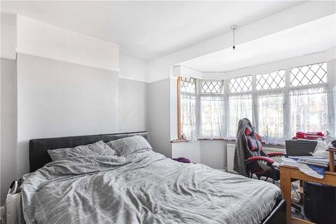 4 bedroom semi-detached house for sale, Park Close, Hounslow, TW3