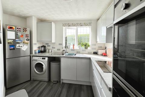 2 bedroom maisonette for sale, Hulton Close, Southampton, Hampshire