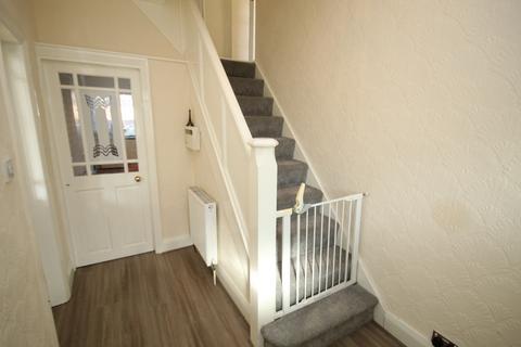 4 bedroom semi-detached house to rent, Barton Road, Stretford, M32 9SP