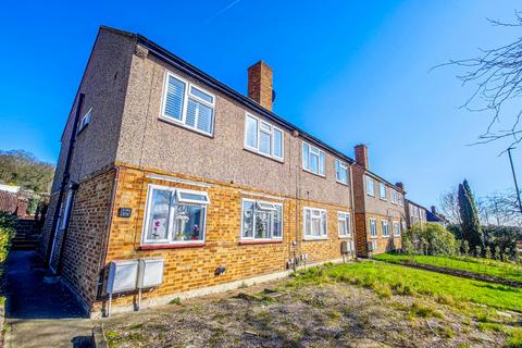 2 bedroom maisonette for sale, Westmount Road, Eltham, SE9