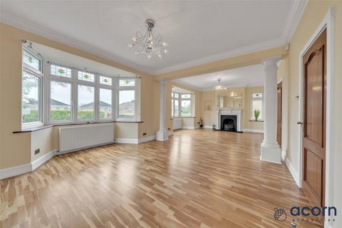 7 bedroom detached house for sale, Elms Road, Middx HA3