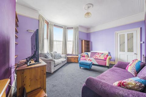 4 bedroom terraced house for sale, Hazelbank Road, London, SE6 1LR