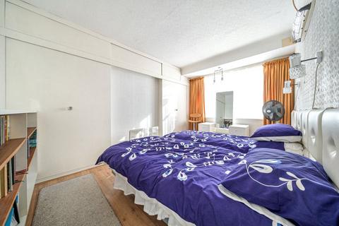 70 Melthorne Drive, Ruislip, HA4 0TR