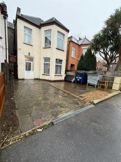 1 bedroom property to rent, Kenton Avenue, Harrow, HA1