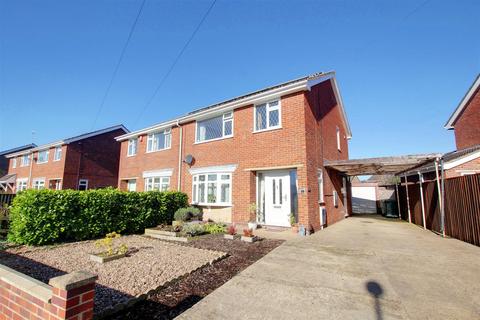 3 bedroom semi-detached house for sale, Chestnut Drive, Louth LN11