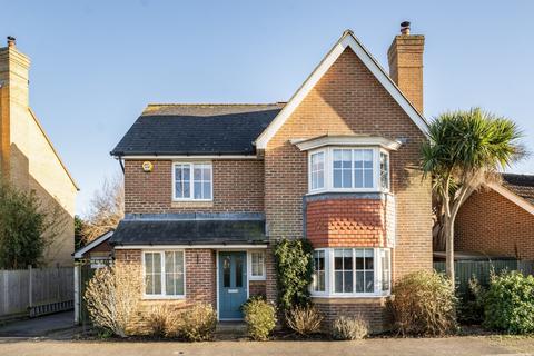 4 bedroom detached house for sale, Collar Makers Green, Ash, Canterbury, Kent, CT3