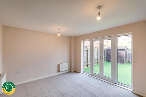 2 bedroom townhouse for sale, Reeves Way, Armthorpe, Doncaster