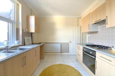 2 bedroom terraced house for sale, Fairview Avenue, Cleethorpes